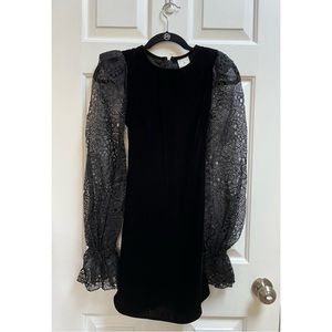 [H&M x The Vampire’s Wife] Black Velvet and Lace Mini Dress